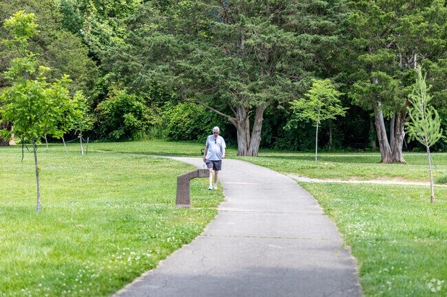West Hills & Bynon Park has walking trails that meander through the trees for a perfect stroll in Amherst.