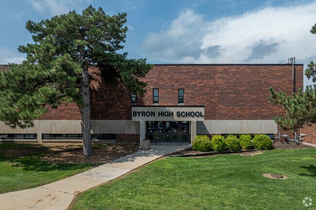 Niche scores Byron High School a B+.