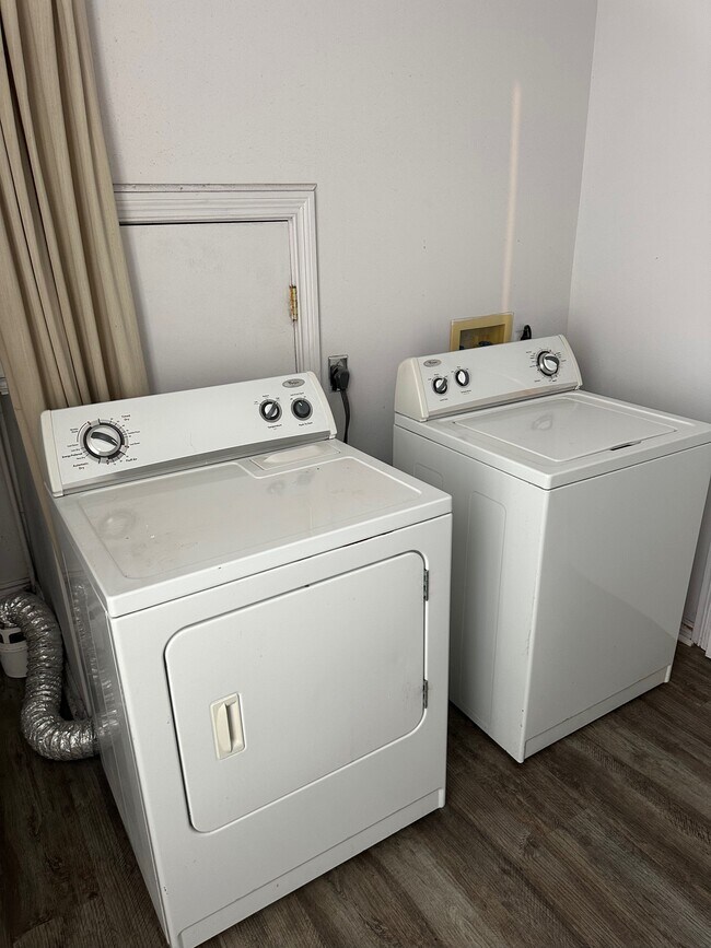 1323 Winchester Ave unit 1323, Ashland, KY 41101 - photo 6