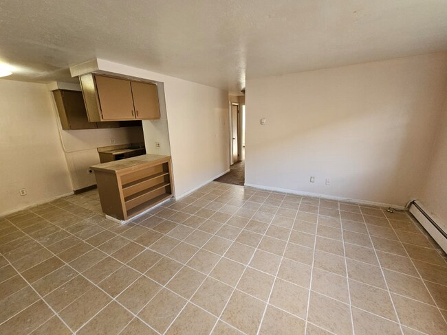 1885 Taylor Rd unit 101, East Cleveland, OH 44112 - photo 3