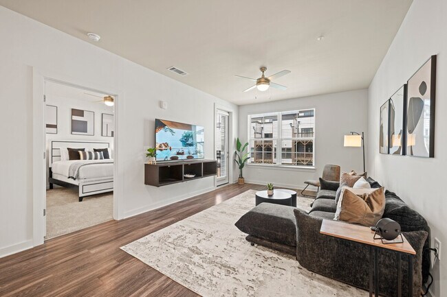 2048 Bolton Dr NW unit ID1351868P, Atlanta, GA 30318 - photo 4