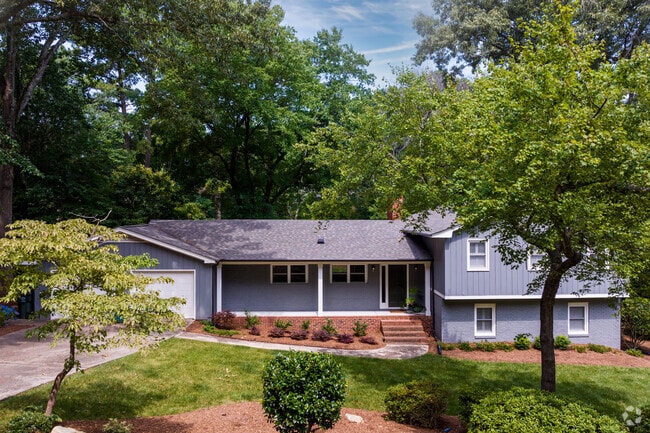 Homes range from tudors to split-levels in the North Ridge neighborhood.