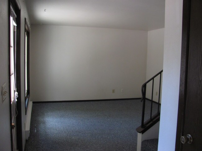 306 Van Buren St unit 1, Rock Springs, WY 82901 - photo 6