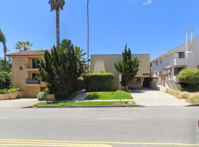 Bundy 1435 JVG, Los Angeles, CA 90025 - photo 2