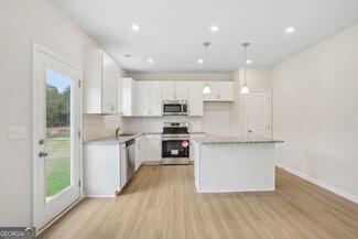 262 Shantz Way, Byron, GA 31008