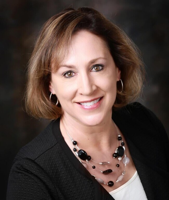 Beth Bush | Real Estate Agent in San Antonio, TX - Homes.com