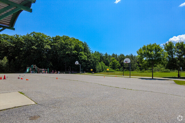 Lisbon Community School has an overall grade of C+ on Niche.
