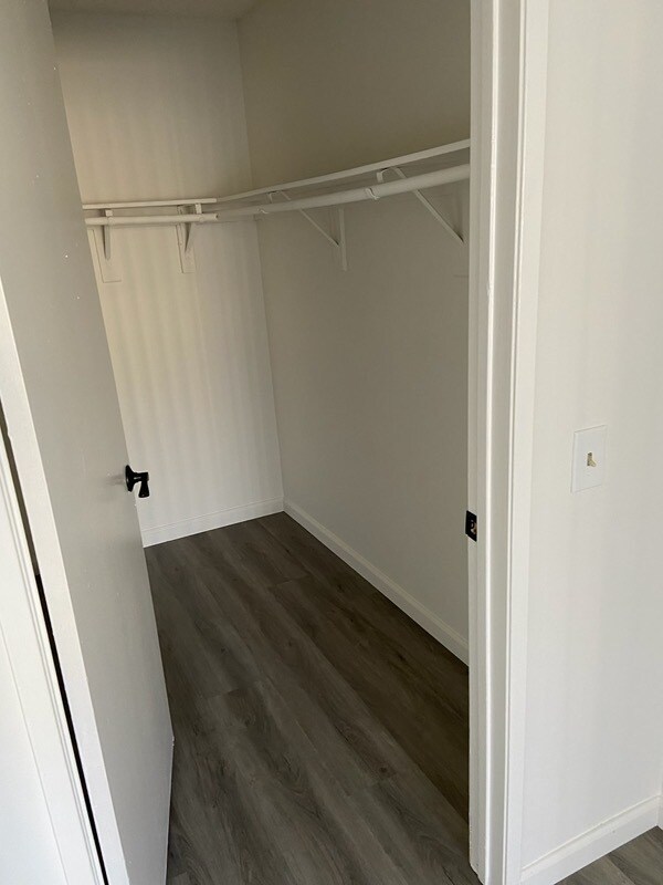 1325 Hoover S St unit 204, Los Angeles, CA 90006 - photo 6