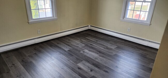 280 Thornton St unit 2, Manchester, NH 03102 - photo 7