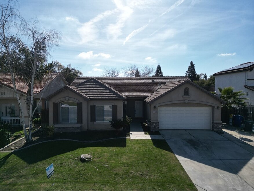 Spacious and inviting 4-bedroom, 2-bathroo...
