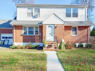 39 N Vivyen St Unit 1st FL, Bergenfield, NJ 07621