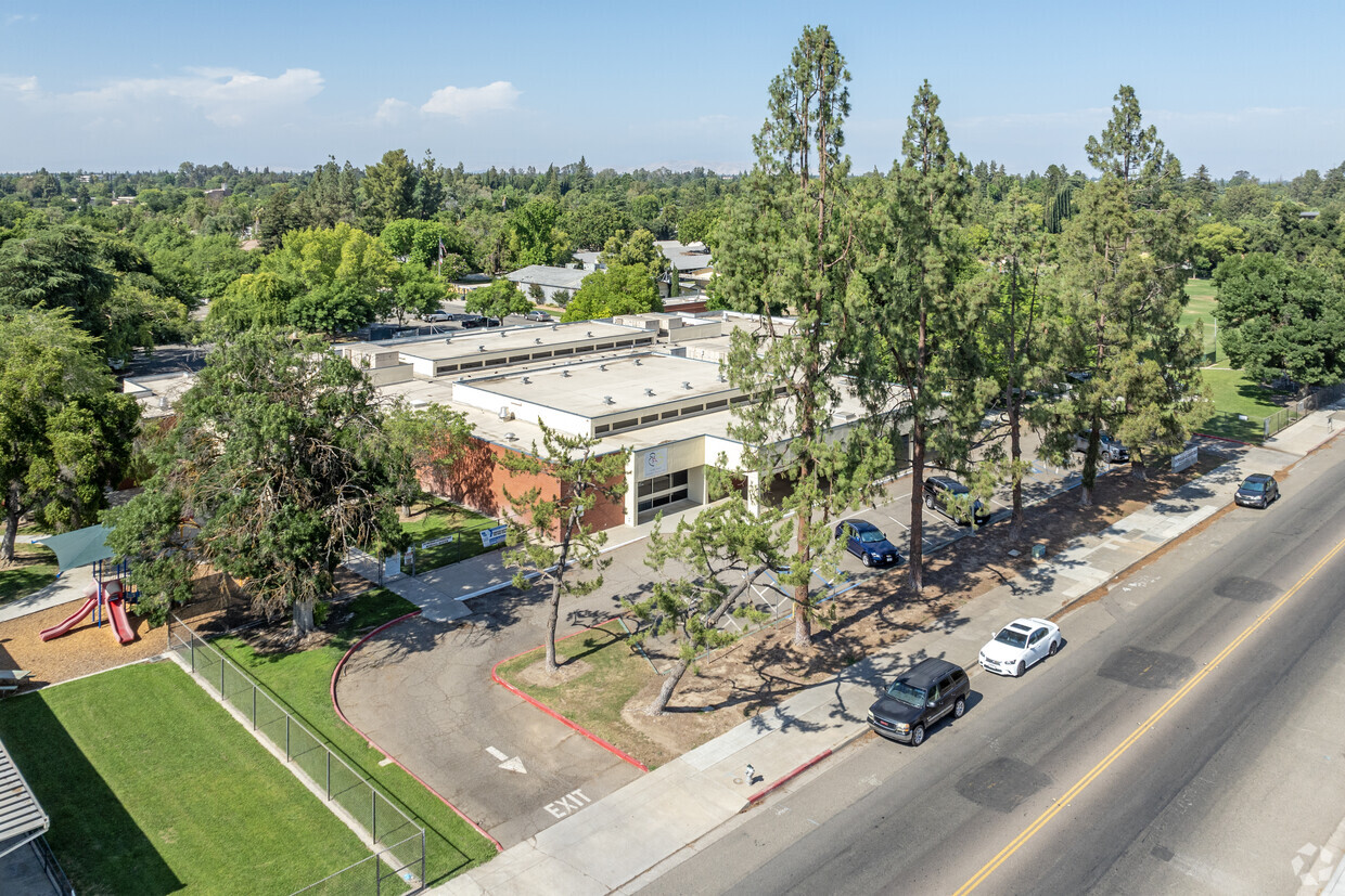 Powers-Ginsburg Elementary, Fresno CA Rankings & Reviews - Homes.com