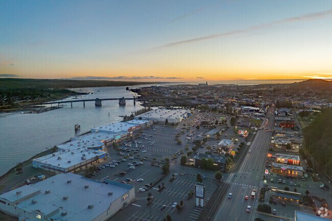 Enjoy access to all of Aberdeen's amenities.