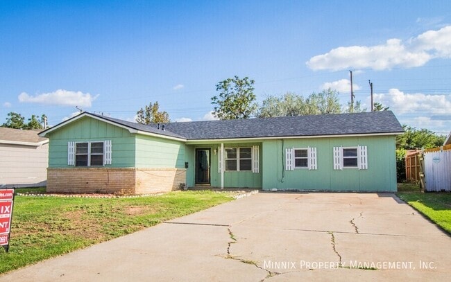 4825 53rd St, Lubbock, TX 79414 - photo 3