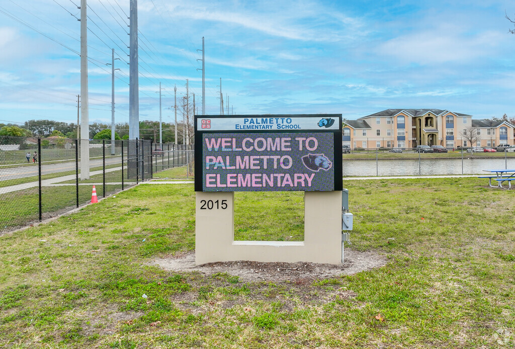 Palmetto Elementary School is located at 2015 Duskin Ave, Orlando, FL.