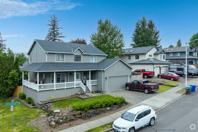 Traditional homes in Powell Valley often feature spacious front porches for relaxing outdoors.