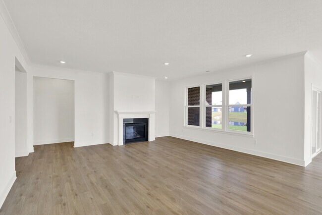 5126 Nettleton Way, Avon, IN 46123 - photo 3