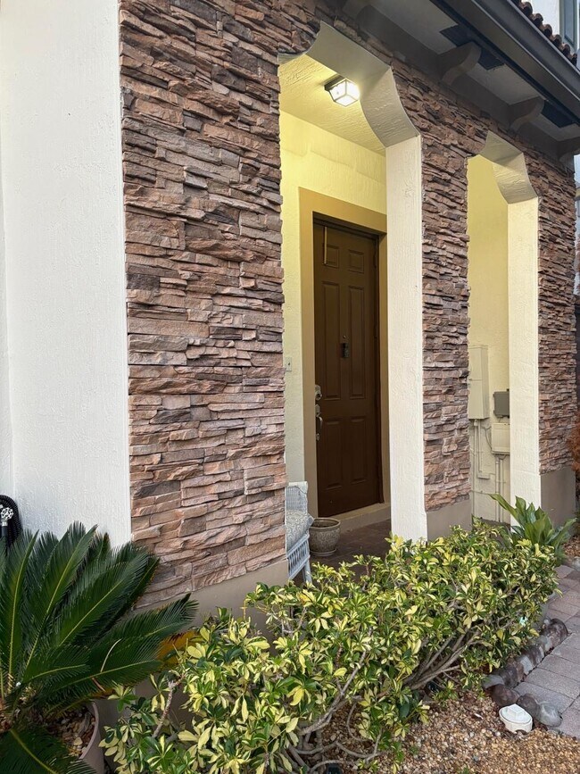 11253 SW 240th St, Homestead, FL 33032