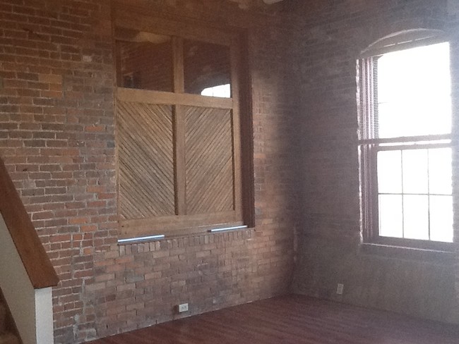 Main Room - loft ceiling