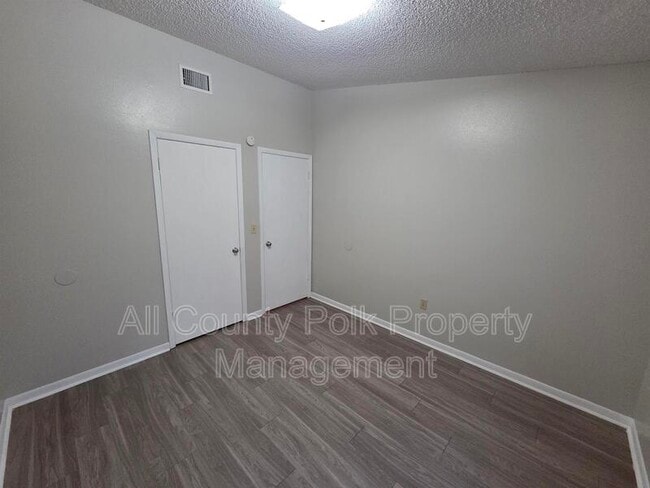 1644 Crystal Park Cir, Lakeland, FL 33801 - photo 7