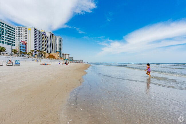 Georgetowne residents are just minutes away from 