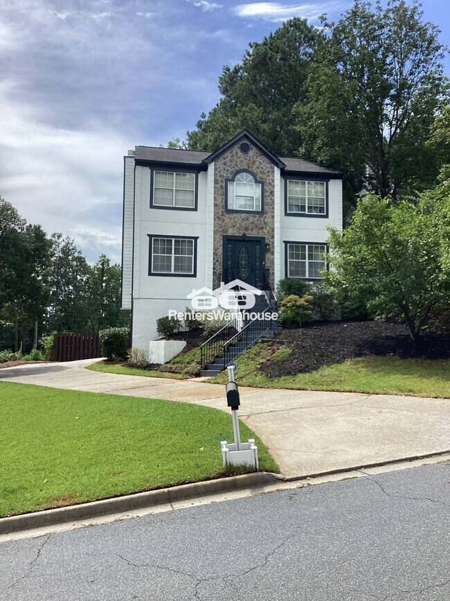 11100 Abbotts Station Dr, Duluth, GA 30097