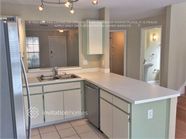 8558 Manassas Rd, Tampa, FL 33635 - photo 5