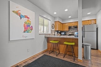 5910 Bayberry Farms Dr, Wyoming, MI 49418