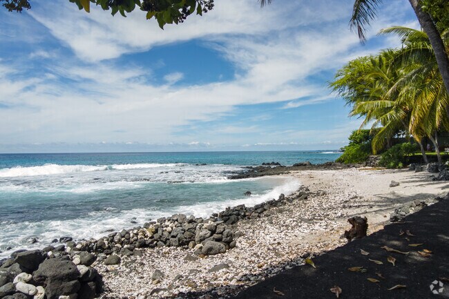 Kaiminani residents enjoy proximity to some of West Hawaii’s most beautiful beaches.