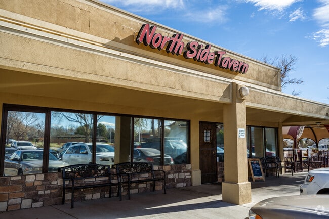North Side Tavern in Columbine Meadows offers the locals of Broomfield good food close to home.