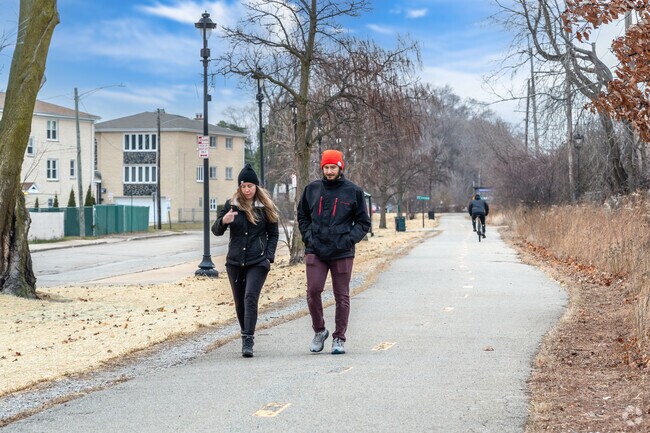 The Skokie Valley Trail is perfect for a scenic walk without having to worry about traffic.