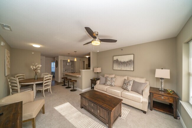 Strathmore Apartment Homes, West Des Moines, IA 50266 - photo 5