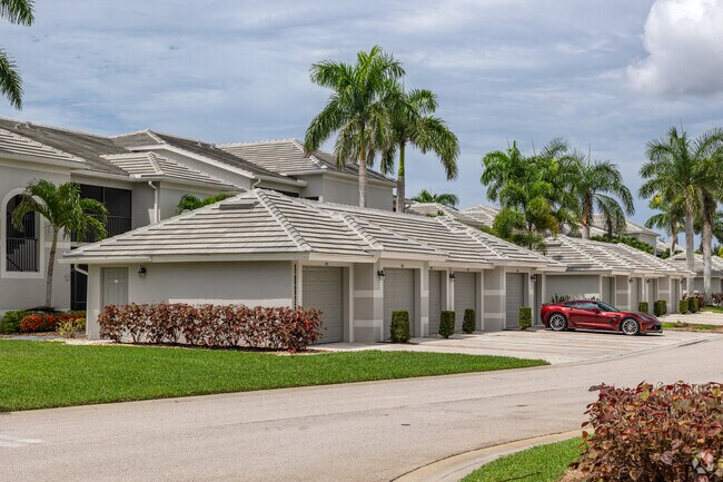 Duplex townhomes in Heritage Bay are built in a variety of styles, with private garage space.