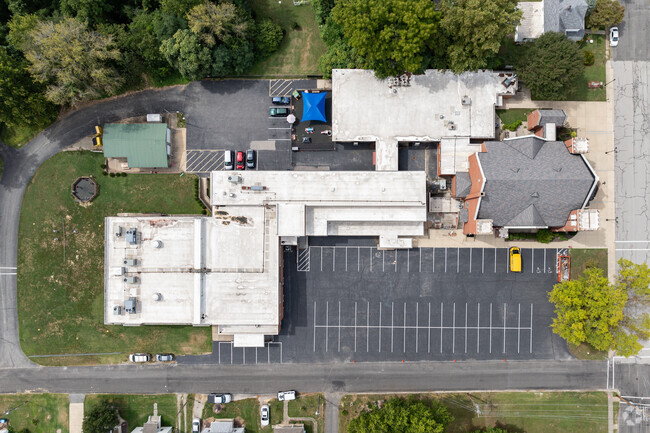 Holy Cross Lutheran School prioritizes learning and collaboration.