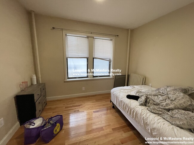 70 Peterborough St unit 4, Boston, MA 02215 - photo 7