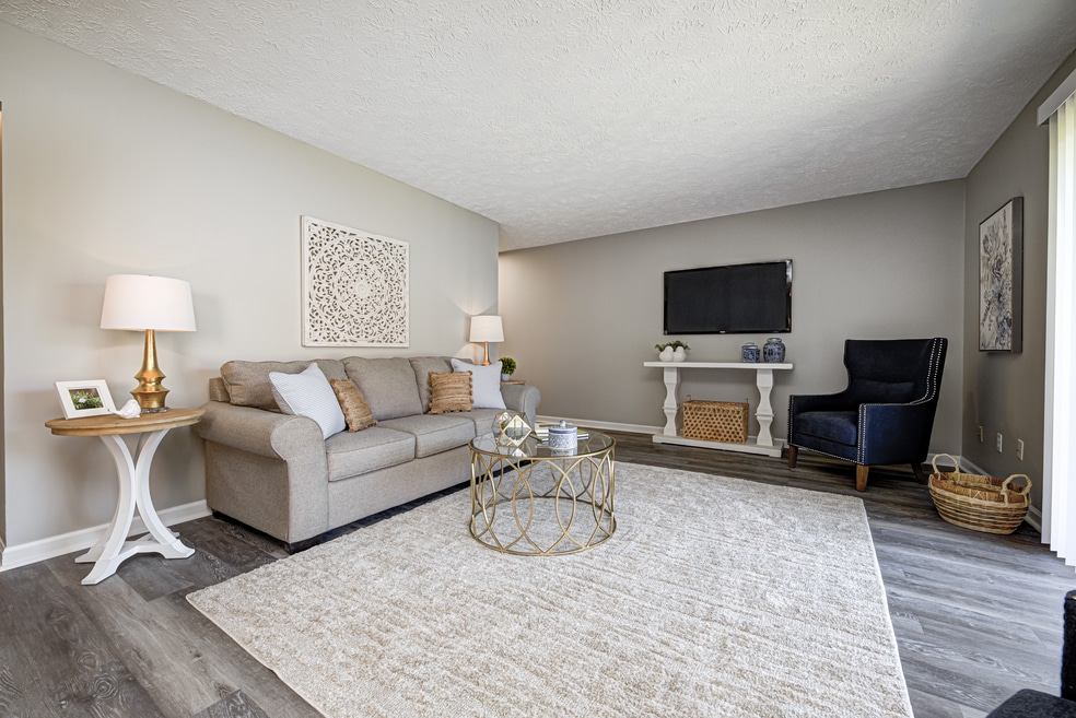 Ivy Knoll Apartments, Indianapolis, IN 46250 - photo 1