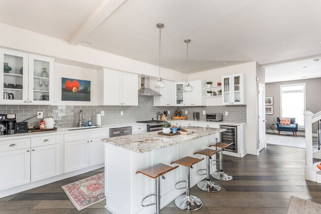 373 E Morris St unit ID1303761P, Indianapolis, IN 46225 - photo 5