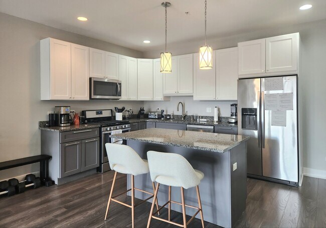 1202 Waukegan Rd unit 201, Glenview, IL 60025 - photo 4