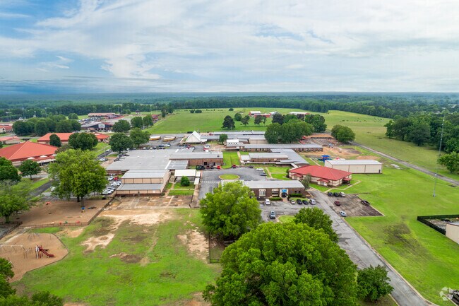 Beebe Junior High School has many activities for students to enjoy.