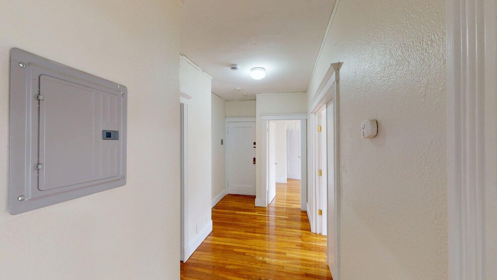 8 Vinal St unit 7, Brighton, MA 02135 - photo 1