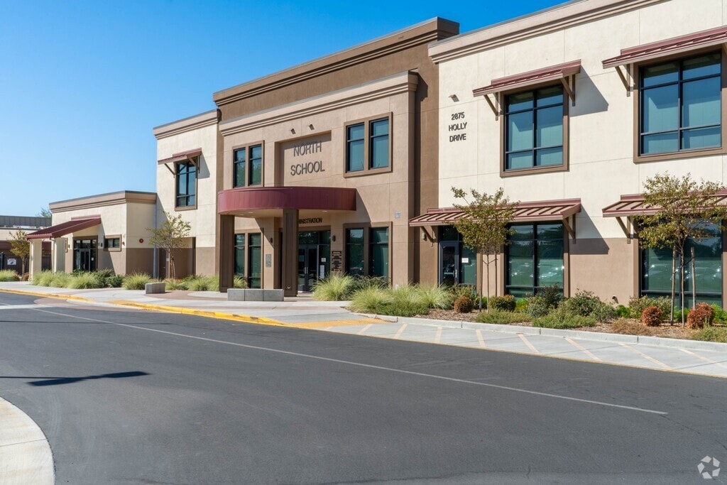 North Elementary School serves students in the Tracy community.