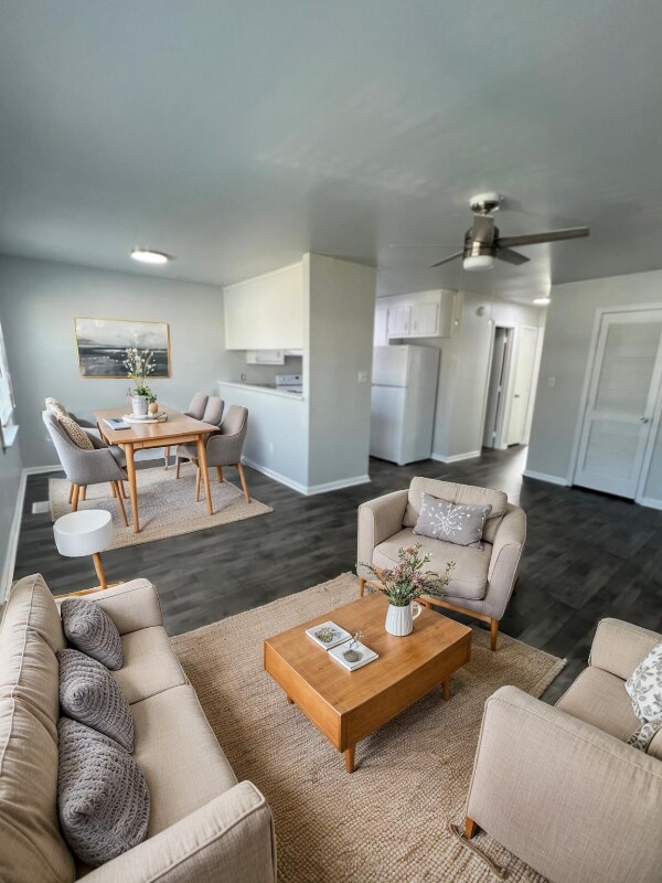 1568 N King St unit 1LG, Hampton, VA 23669 - photo 3