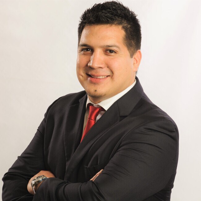 Agent Photo