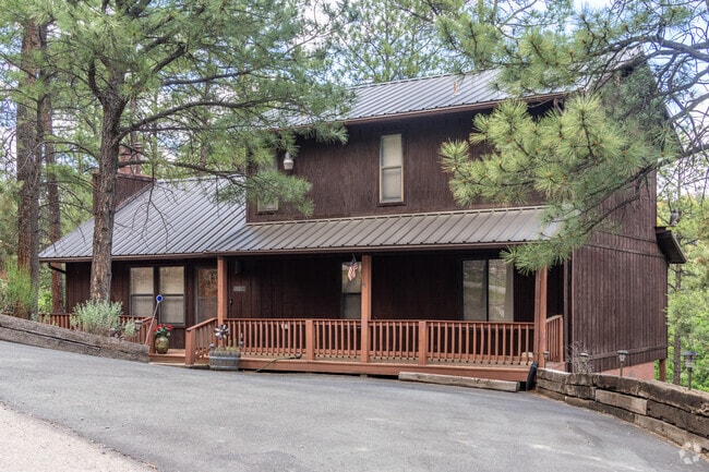 Alto features expansive cabin style residences, providing a luxurious mountain retreat with comfortable and roomy interiors.