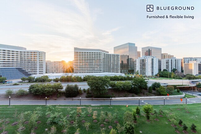 1515 Richmond Hwy unit FL10-ID1170, Arlington, VA 22202 - photo 6