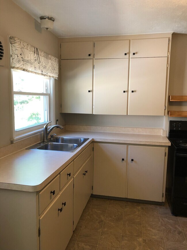 415 N 7th St Unit 415 N 7th Ann Arbor, Ann Arbor, MI 48103