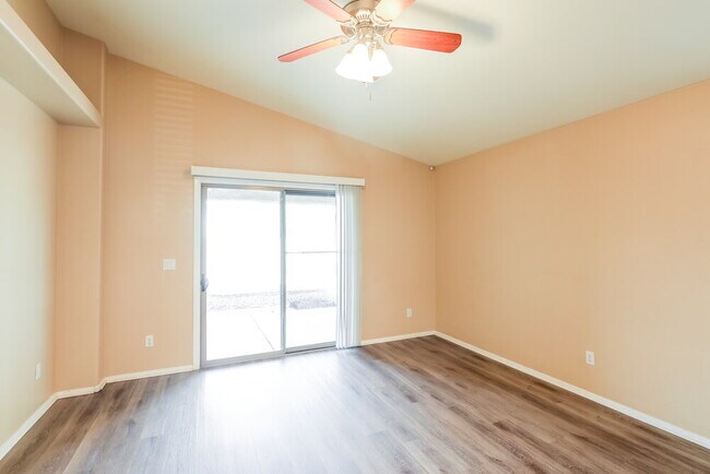 10581 E Feltleaf Willow Trail, Tucson, AZ 85747 - photo 7