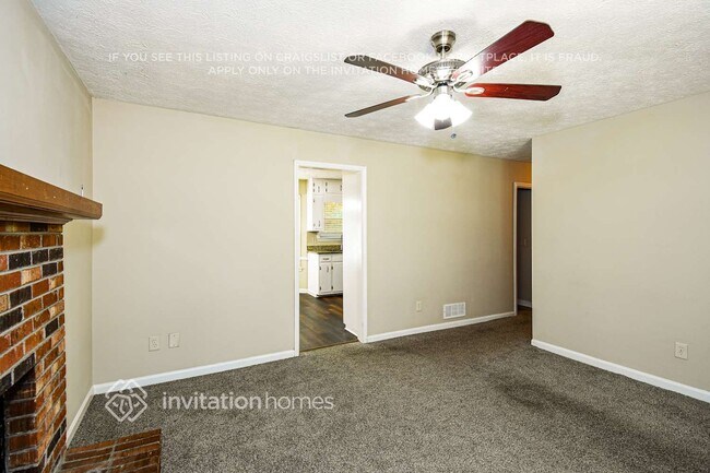 3838 Cherie Glen Rd SW, Snellville, GA 30039 - photo 6