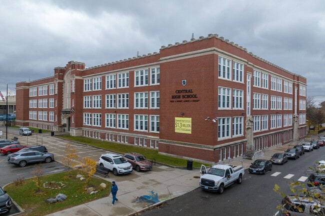 Central High School has a 15 to 1 student-teacher ratio.