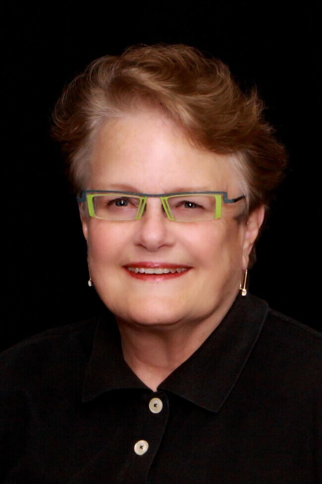 Linda Tillis